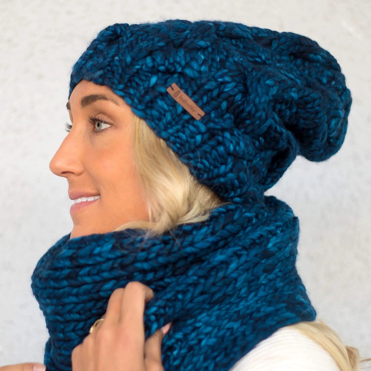 Women's Chunky Cable Knit Merino Wool Beanie Hats + Visors Baabushka Midnight Blue